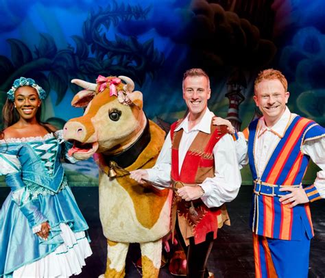 churchill theatre bromley pantomime
